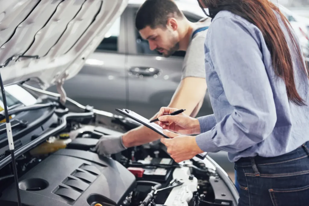 Revisión mecánica antes de comprar un auto usado