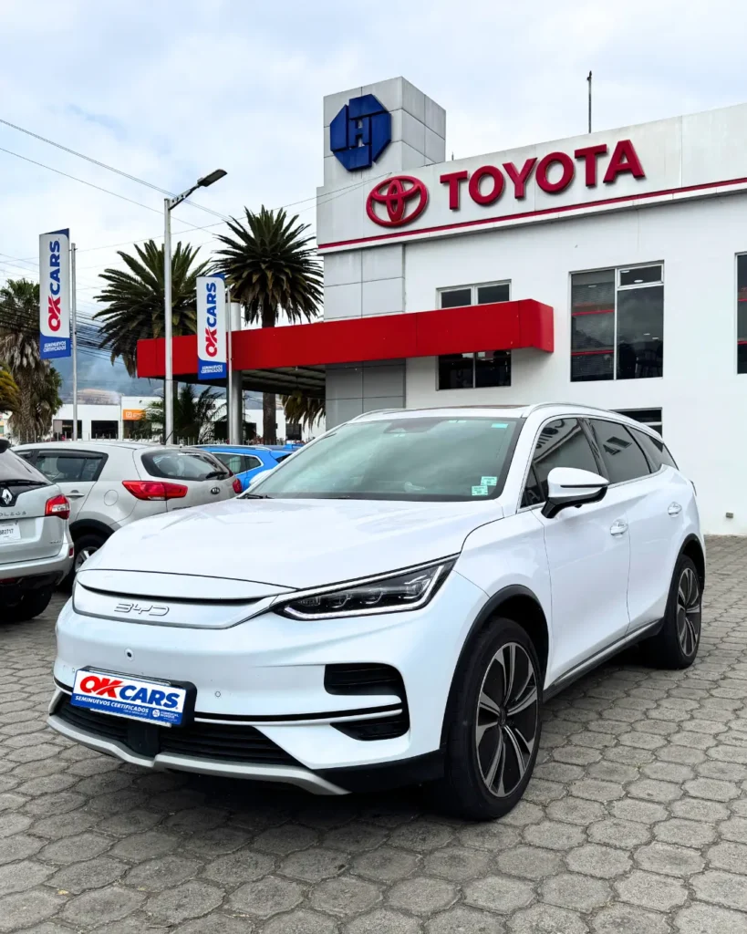 BYD Tang en OK Cars con información sobre precio y características del SUV