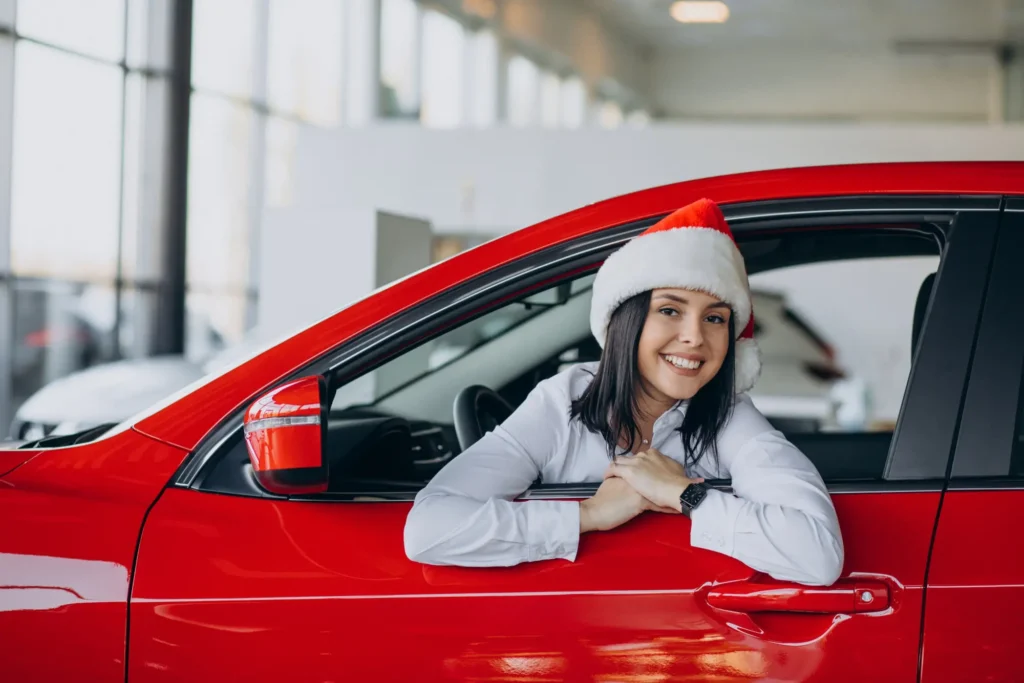 Comprar auto a fin de año considerando precio, año y condiciones de compra