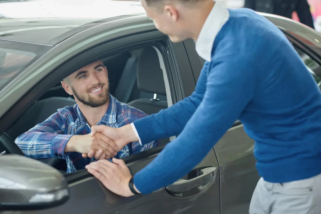 Heredar un auto y realizar el traspaso de propiedad en Ecuador